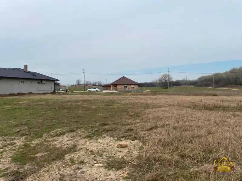 Bugyi 1134 m2-es építési telek eladó