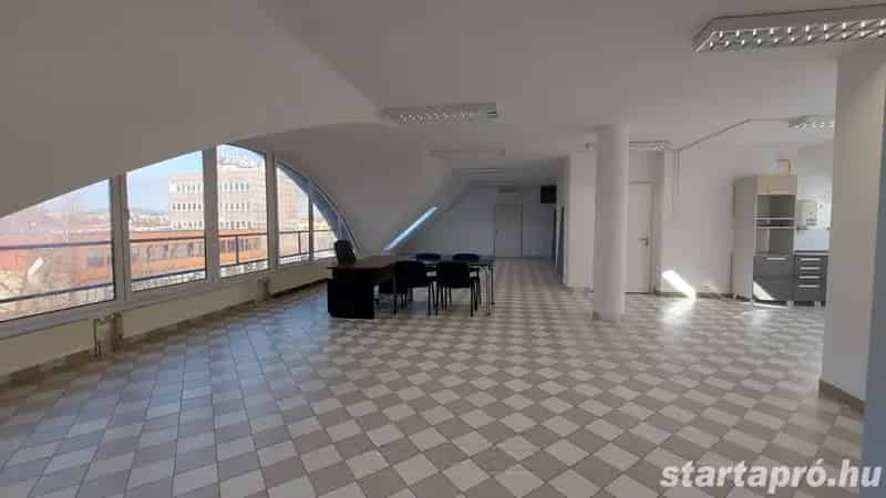 200 nm-es Panorámás Iroda Kiadó XIII kerületben
