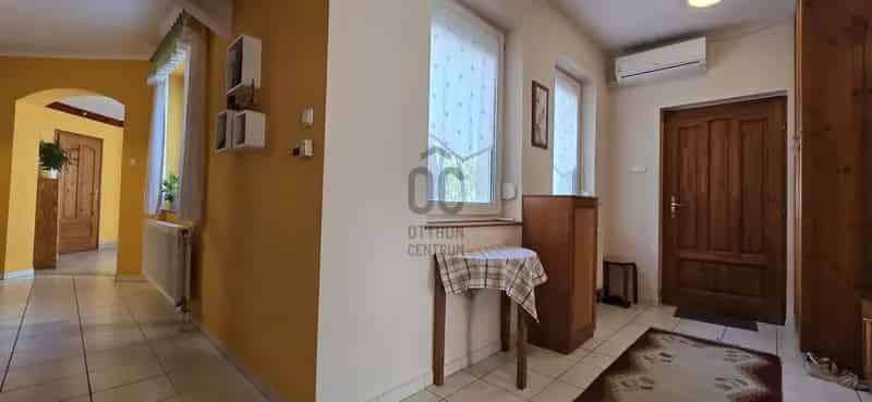 Pakson 120 nm-es 3 hálószobás családi ház eladó