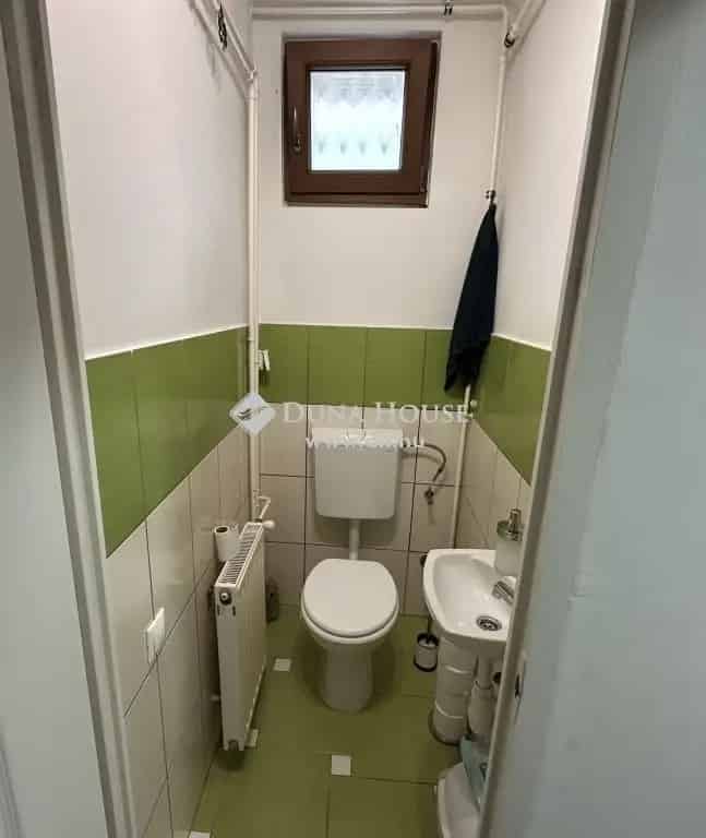 Pilisszántó - 114m2-es felújított parasztház 1061m2-es telken