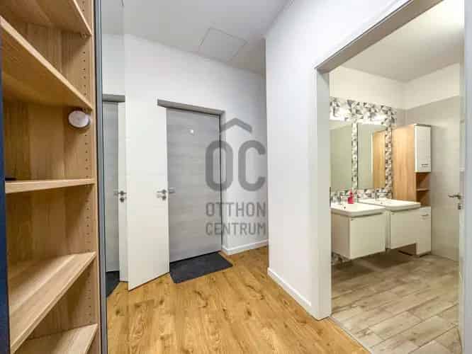 Biatorbágy Tópark 84m2 3 szobás eladó lakás