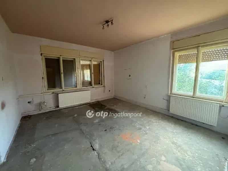Aszaló 120m2 4 szobás családi ház eladó nagy telekkel