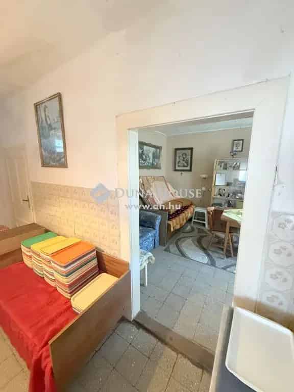 50 nm-es családi ház Bodrogkeresztúron nagy kerttel eladó