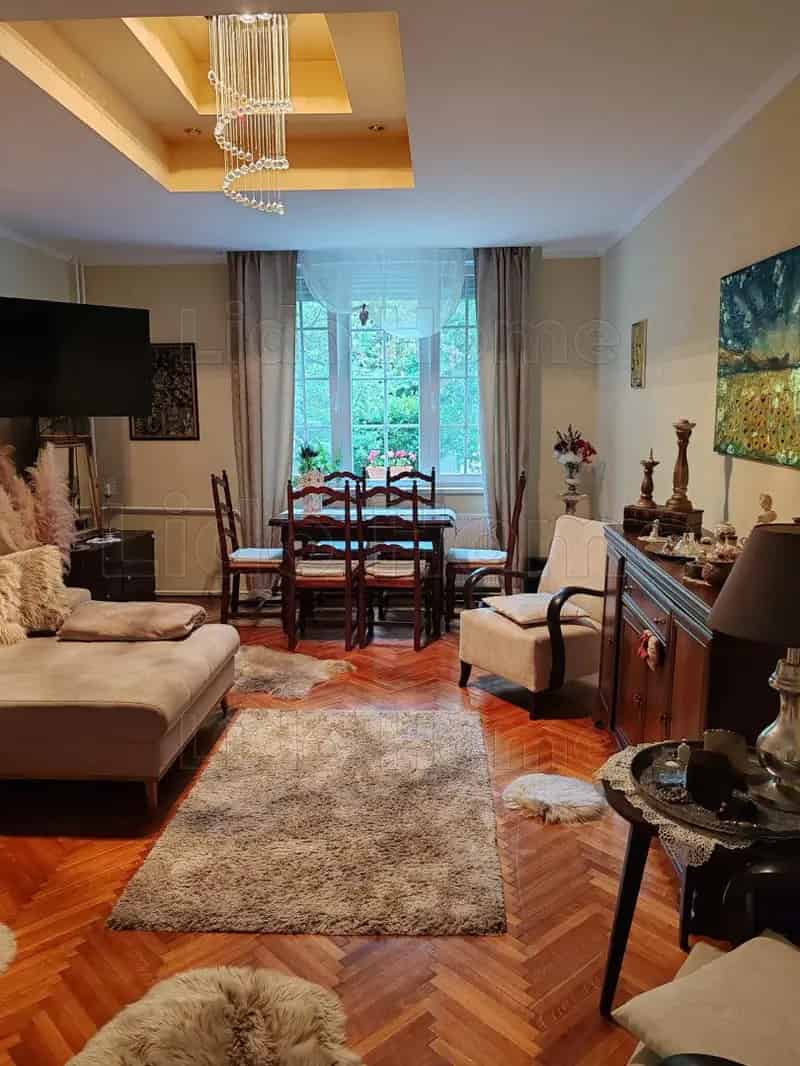 80m2-es Felújított Lakás Kerttel Tatabányán