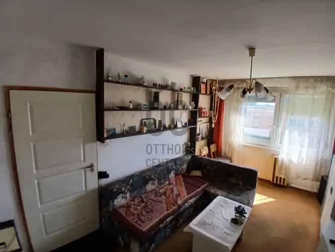 Hódmezővásárhelyi eladó 2 szobás panel lakás
