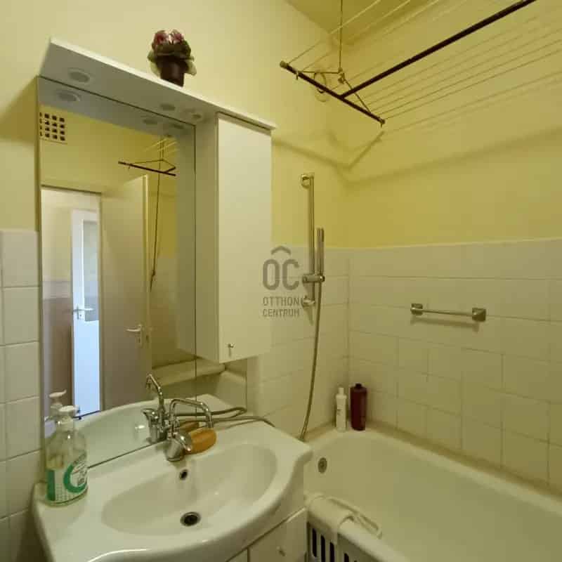 Nagykanizsa 54 m2-es 2 erkélyes liftes lakás eladó