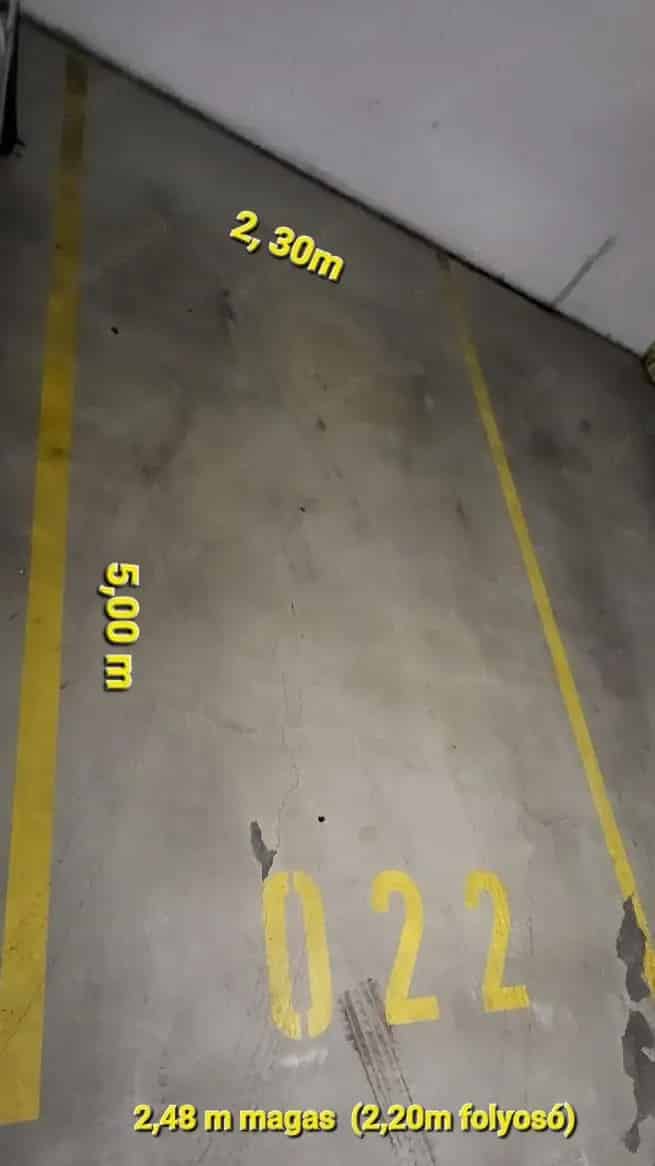 Teremgarázs eladó 9 kerületben Dunához közel