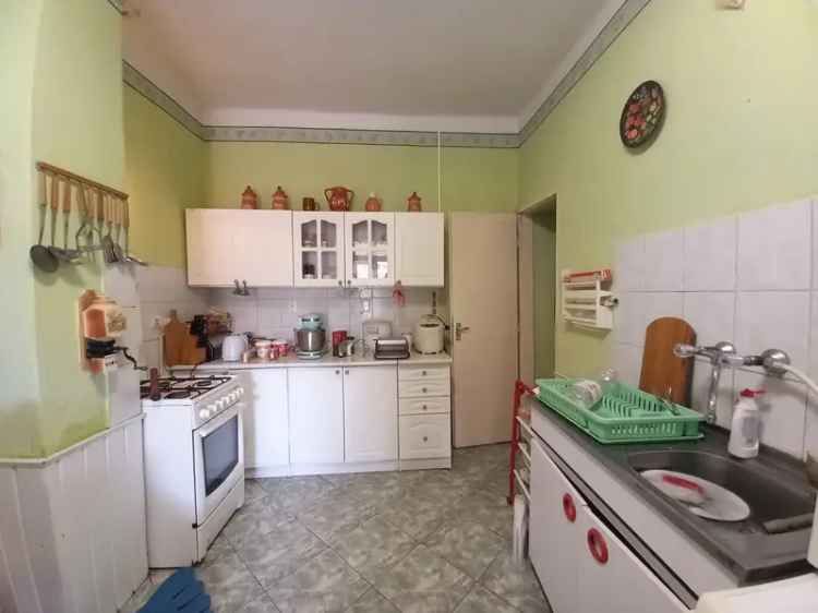 Gyulaj 130 nm-es családi ház fél hektáros telekkel eladó