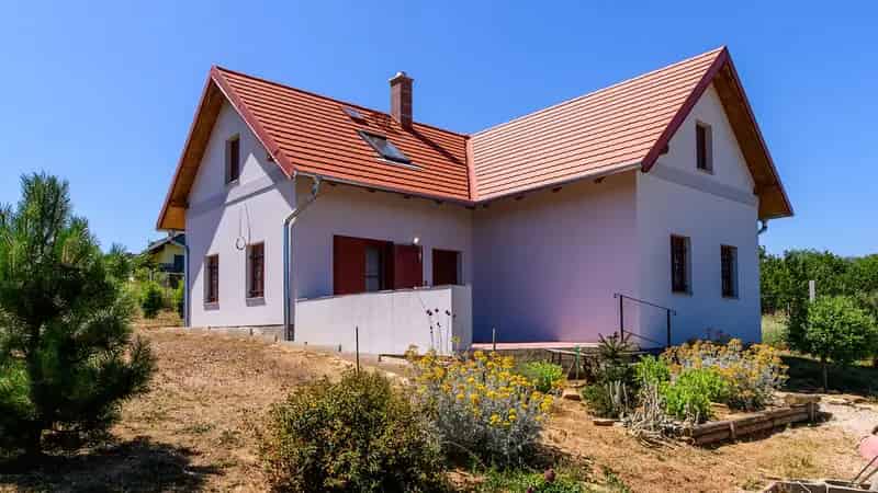 Családi ház eladó Alsópáhokon