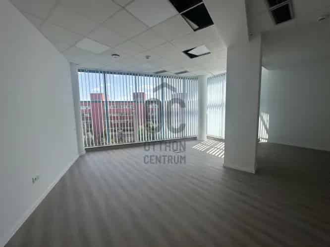 Nyíregyháza Belvárosi Iroda Eladó - 51 4 m² - Teljeskörűen Felújított