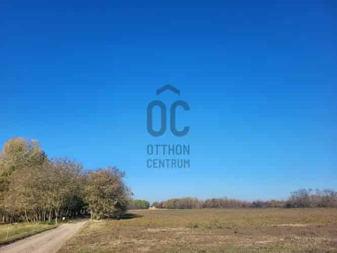 Pilisi Mezőgazdasági Ingatlan Eladó 4064 nm
