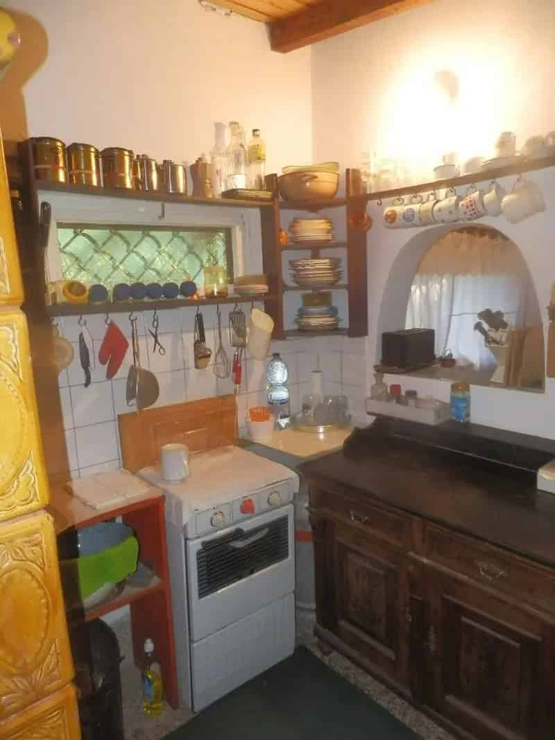 Telek Kiadó , Szentendrei járás, Közép-Magyarország