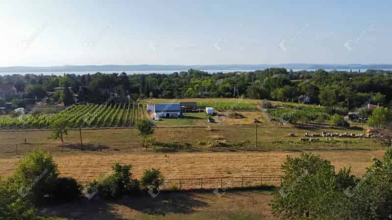 Balatonszárszó 1574 m² Telek Eladó