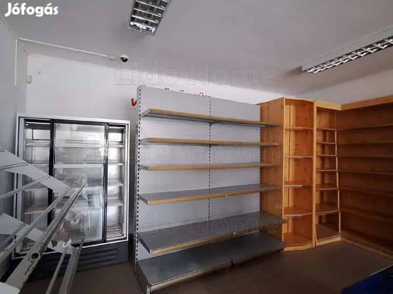 Berendezett Üzlethelyiség Eladó Ságváron