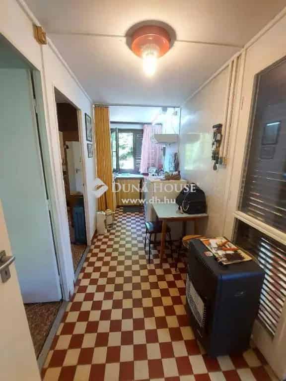 Martonvásár 38nm-es családi ház eladó 1311nm-es telken