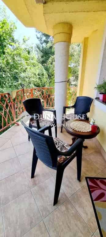 Siófoki apartman eladó - 75 nm + terasz - Balaton part