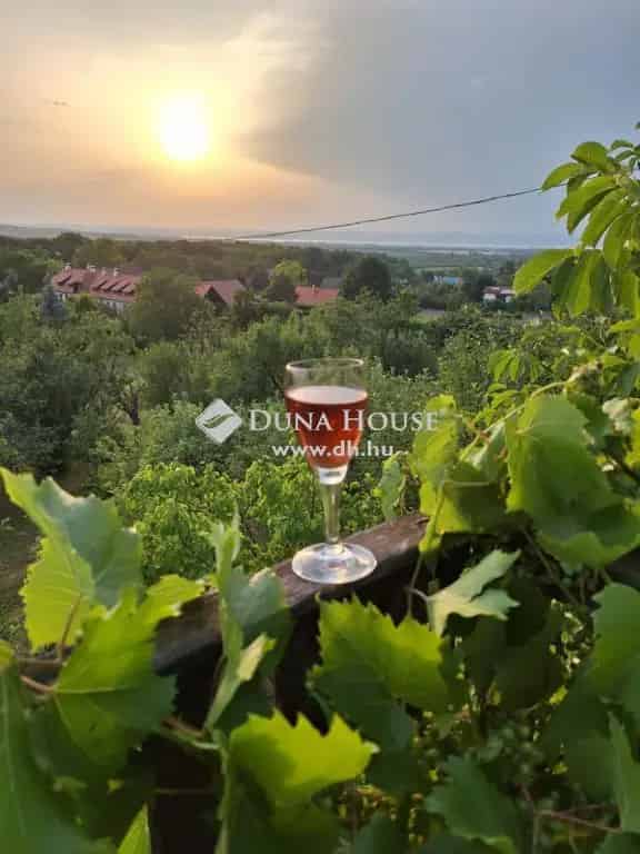 Balaton panorámás présház eladó Siófok Töreki