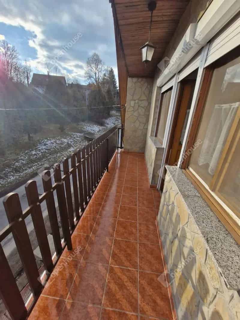 Segesdi többgenerációs családi ház eladó