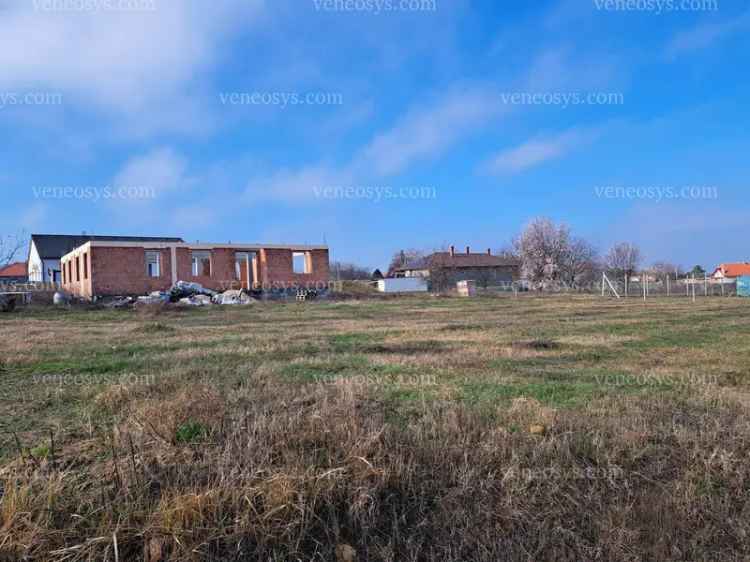 Sárszentmihályi panorámás telek eladó