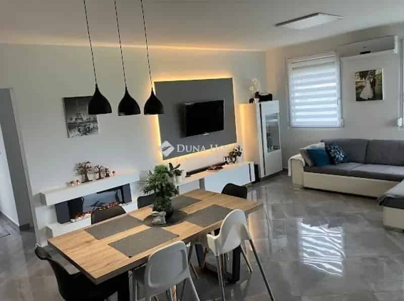 Kecskeméti családi ház eladó - 94 m2 - modern - 3 szoba