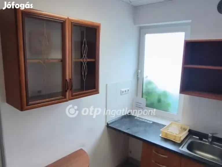 Eladó Iroda Újkígyós - 164 m² - Sokoldalú Hasznosítás