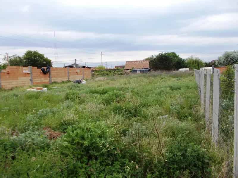 704 m2-es építési telek Szigetszentmiklós Lakihegyen