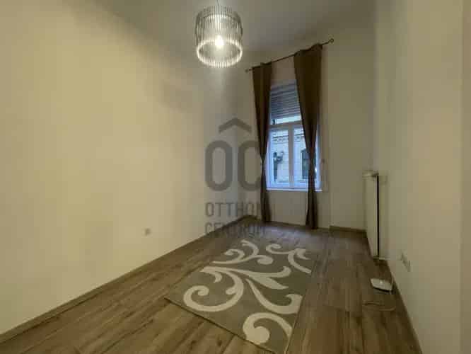 Budapest XIV kerület Istvánmező 96nm 3 szobás felújított lakás eladó