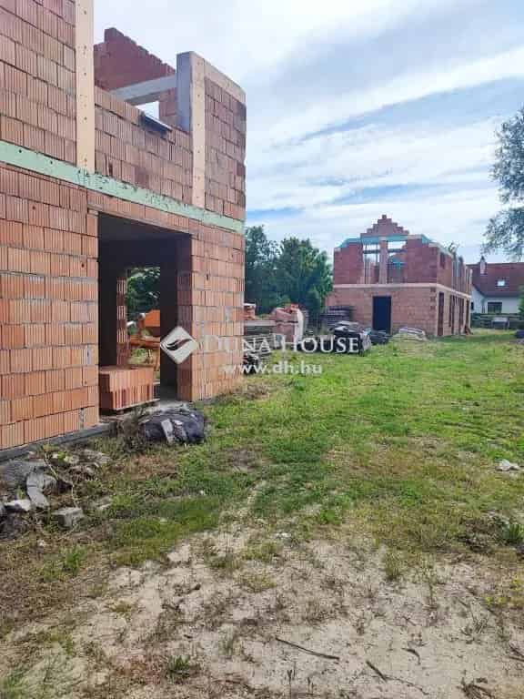 Budakalász Üdülőövezet 4 Lakásos Ingatlanfejlesztés