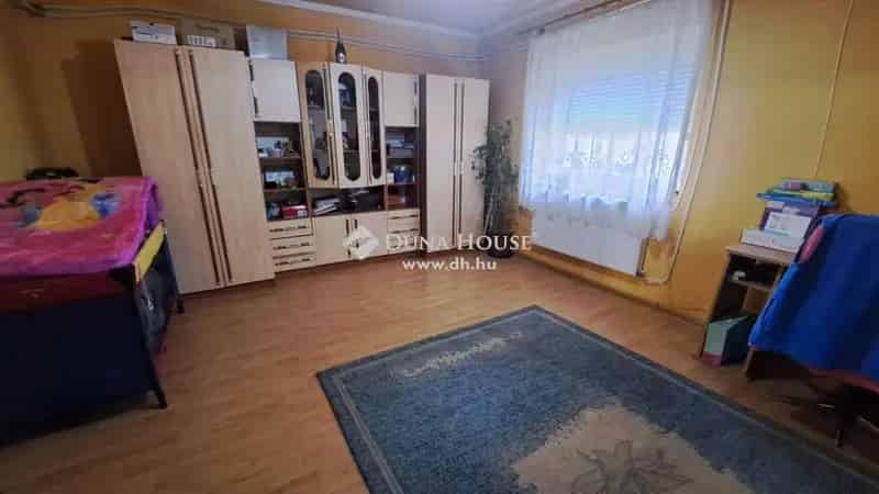Sándorfalva 154 nm-es családi ház eladó