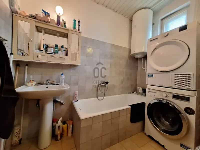 Ház Kiadó , Tolnai járás, Dunántúl