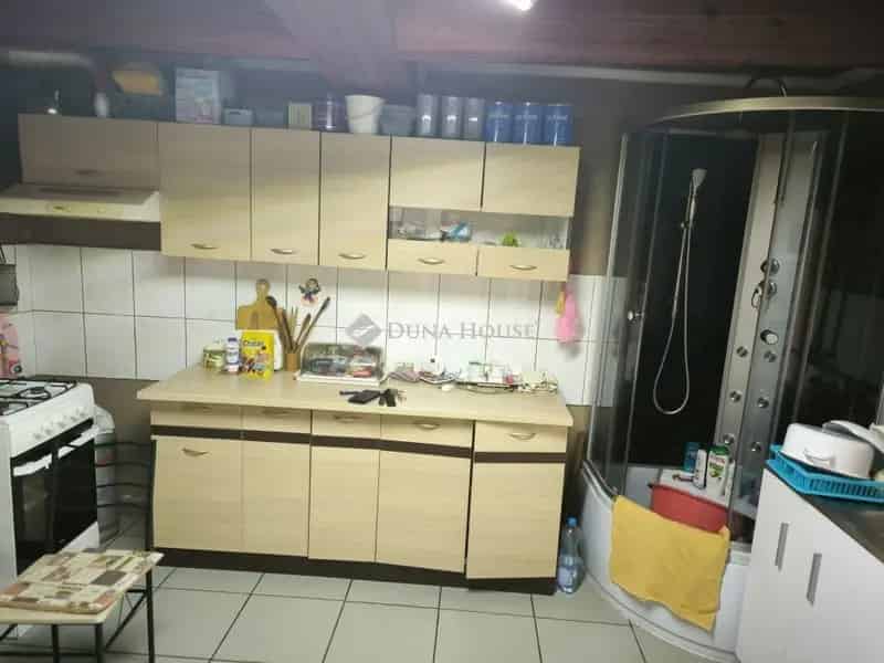 Gyömrői sorház eladó két lakással befektetőknek