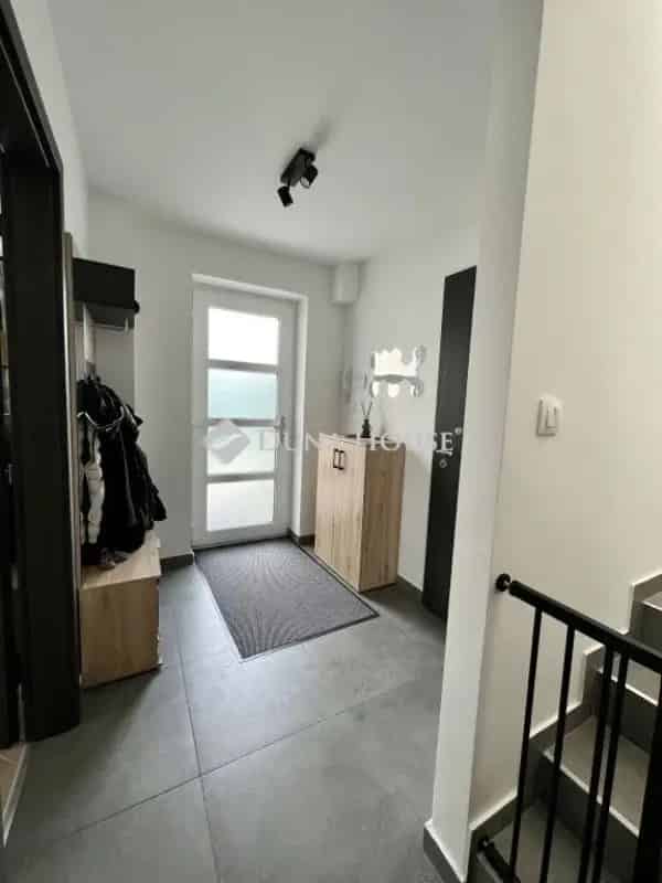 Százhalombattai Társasházi Lakás Eladó - Modern, Klímabarát, Teljesen Felszerelt