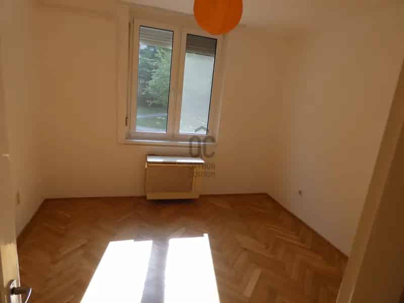 Budapest 16 kerulet Sasalom 52 nm-es felujitott lakás eladó