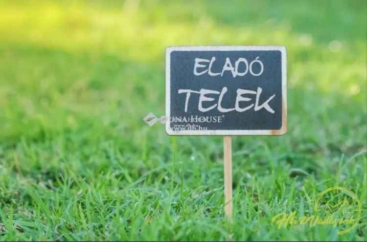 Telek Eladó , Mikebuda, Közép-Magyarország