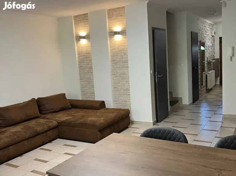Családi sorház eladó Nyíregyházán csendes utcában