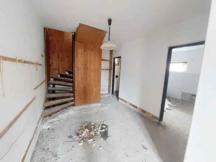 Nagymarosi panorámás családi ház eladó felújítandó állapotban