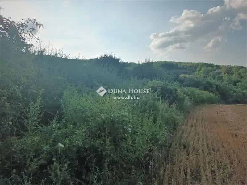 1014 nm-es építési telek Nagysápon - Csendes környezet