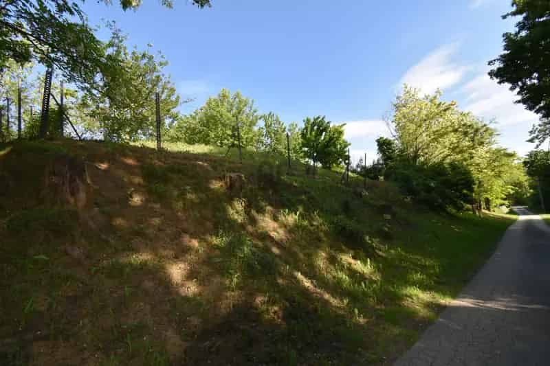 890 m2-es építési telek Sárhidán - családi ház vagy nyaraló építésére