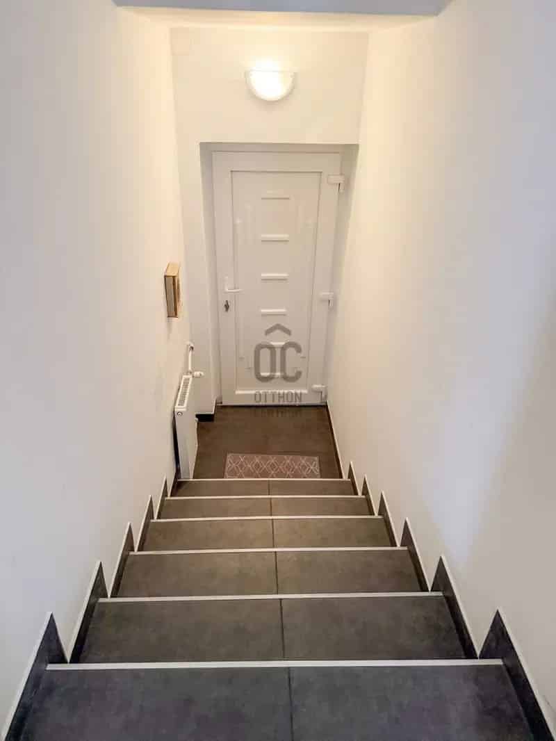 Ház Kiadó , Soproni járás, Dunántúl