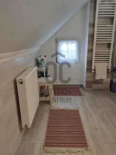 Szigethalomi eladó ikerház, H498581