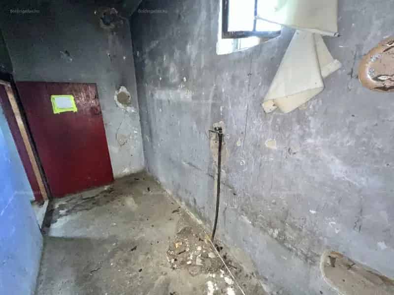 128 m2-es családi ház Felsőmocsoládon felújítandó állapotban