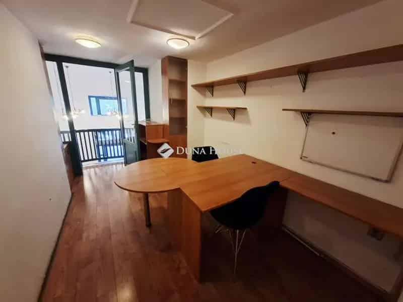 60 m2-es üzlethelyiség a 12 keruletben