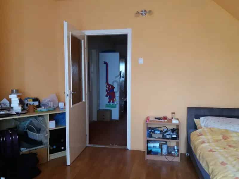 Belvárosi 2 Ház Egy Telken 185nm 4 Szoba Garázzsal