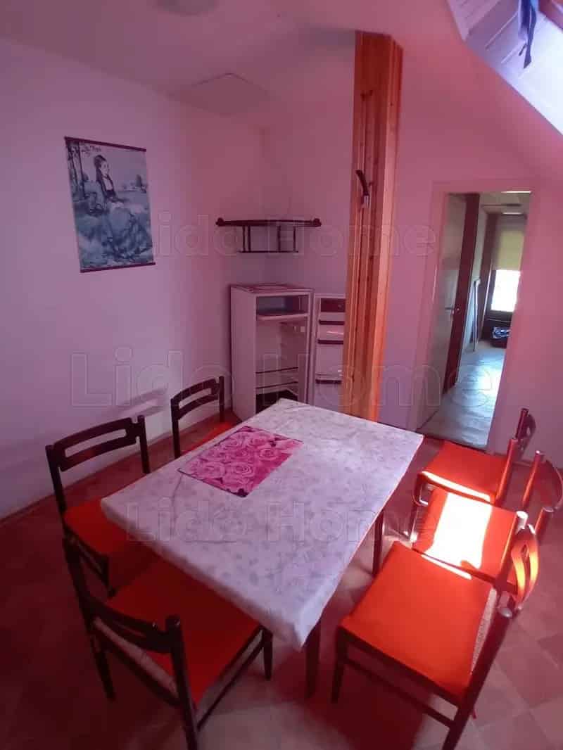Siófoki 6 szobás családi ház kiadó nyári szezonra