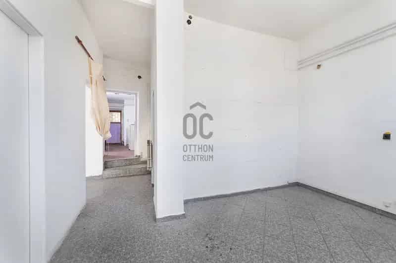160 nm-es Üzlethelyiség Eladó Rákospalotán