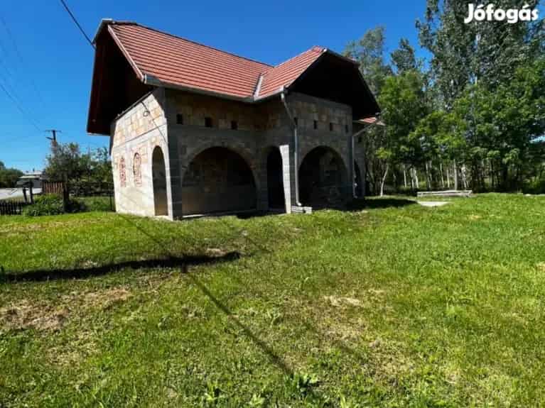 Eladó családi ház Alsószuhán - Szerkezetkész ház 720 m2-es telekkel