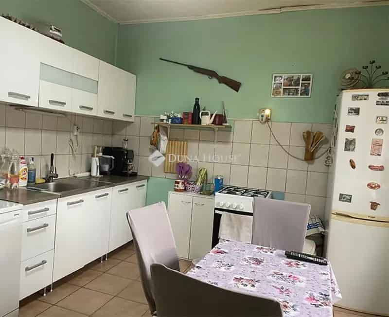 Gazdálkodásra alkalmas családi ház Bátmonostoron