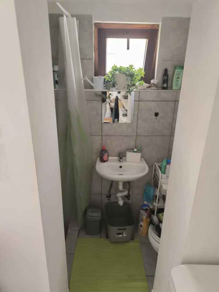 Gyömrő Belterületén Eladó Kis Házrész 24nm