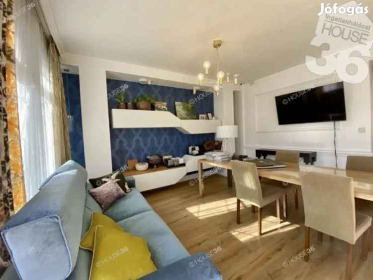 Kecskemet Belvaros 54 m2 Utcafronti Uzlethelyiseg Elado