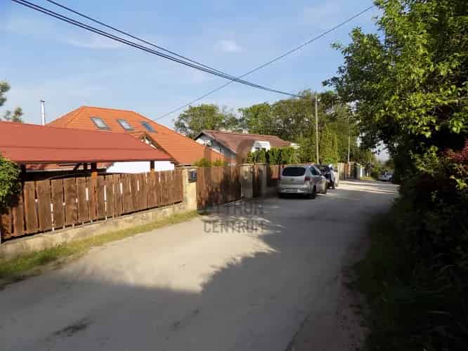 Érdi panorámás telek eladó 4 lakásos sorház építésére